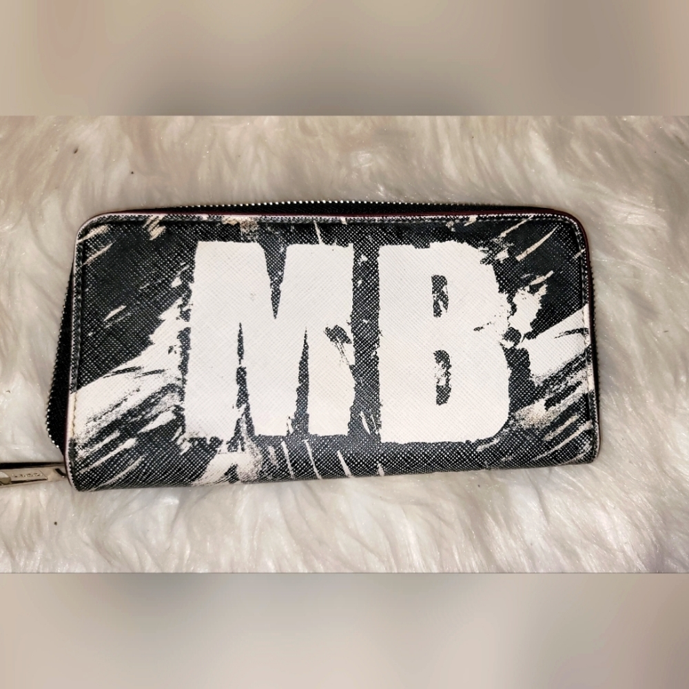 LAMB Wallet - Picture 2 of 4